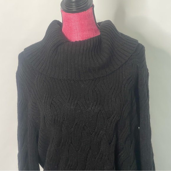 Calvin Klein black cowl neck classic pullover chain stitch sweater Size L - Picture 2 of 14
